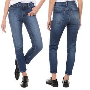 Mott & Bow Mom Jeans